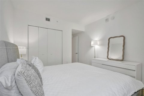 Copropriété à louer à Miami, Floride: 2 chambres, 90.3 m2 № 1960758 - photo 22