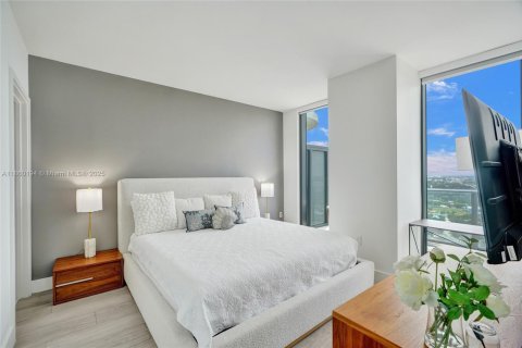 Copropriété à louer à Miami, Floride: 2 chambres, 90.3 m2 № 1960758 - photo 16