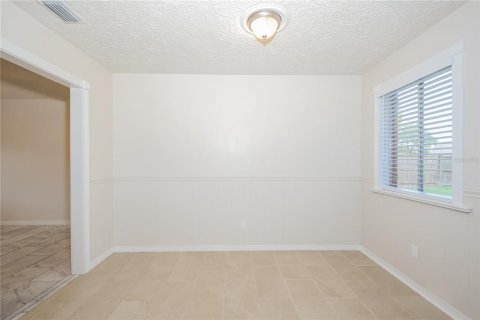 Casa en alquiler en Daytona Beach, Florida, 4 dormitorios, 156.82 m2 № 1825105 - foto 4