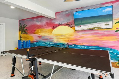Commercial property in Sarasota, Florida 8 bedrooms, 602.94 sq.m. № 1821307 - photo 28