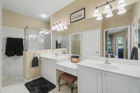 House in North Port, Florida 2 bedrooms, 134.52 sq.m. № 2203980 - photo 21
