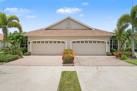 House in North Port, Florida 2 bedrooms, 134.52 sq.m. № 2203980 - photo 6