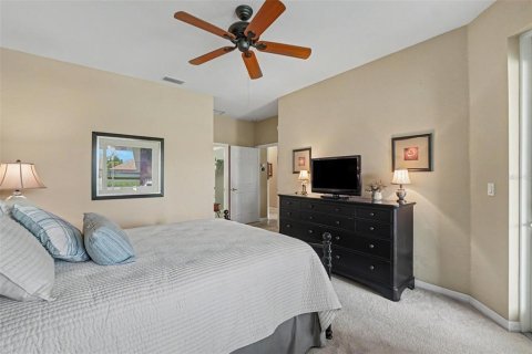 House in North Port, Florida 2 bedrooms, 134.52 sq.m. № 2203980 - photo 20