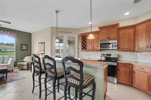 House in North Port, Florida 2 bedrooms, 134.52 sq.m. № 2203980 - photo 13