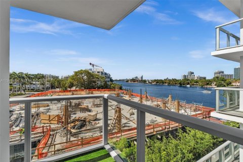 Copropriété à louer à Bay Harbor Islands, Floride: 2 chambres, 106.84 m2 № 2184555 - photo 28