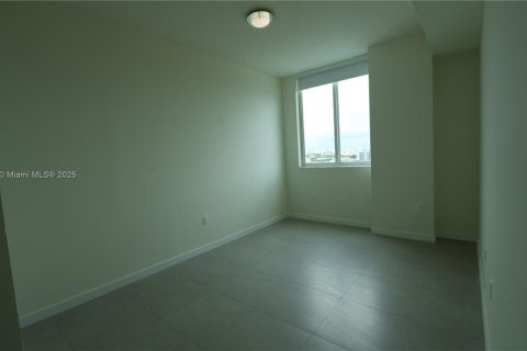 Apartment in Miami, Florida 2 bedrooms, 110.83 sq.m. № 1897695 - photo 11