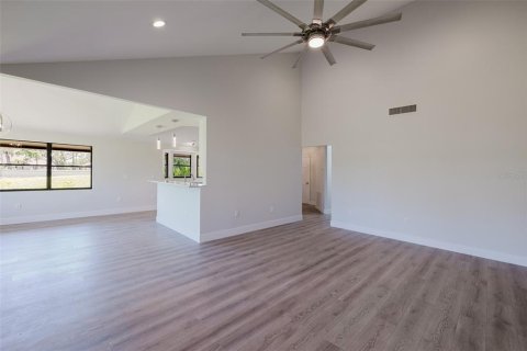 House in Sarasota, Florida 2 bedrooms, 155.33 sq.m. № 1718737 - photo 27