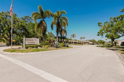 House in Sarasota, Florida 2 bedrooms, 155.33 sq.m. № 1718737 - photo 11