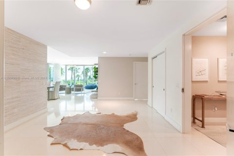 Condo in Key Biscayne, Florida, 3 bedrooms  № 1741600 - photo 23