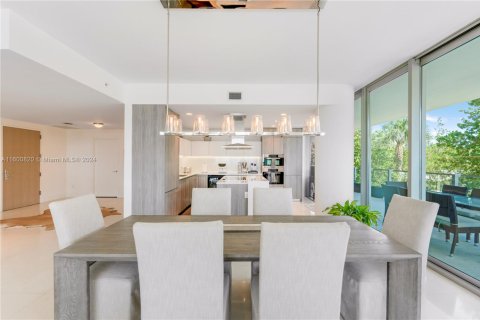 Condo in Key Biscayne, Florida, 3 bedrooms  № 1741600 - photo 15