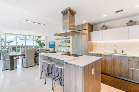 Condo in Key Biscayne, Florida, 3 bedrooms  № 1741600 - photo 20