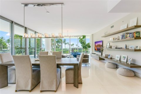 Condo in Key Biscayne, Florida, 3 bedrooms  № 1741600 - photo 6