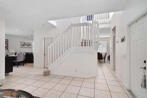 Villa ou maison à louer à Weston, Floride: 4 chambres, 209.59 m2 № 2415638 - photo 19