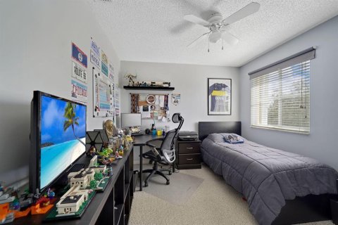 Villa ou maison à louer à Weston, Floride: 4 chambres, 209.59 m2 № 2415638 - photo 21