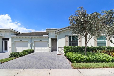 Townhouse in Delray Beach, Florida 2 bedrooms, 122.54 sq.m. № 2191082 - photo 3