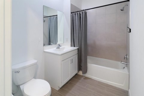 Townhouse in Delray Beach, Florida 2 bedrooms, 122.54 sq.m. № 2191082 - photo 22