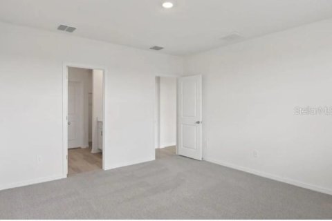 House in Dade City, Florida 4 bedrooms, 184.69 sq.m. № 2391026 - photo 7