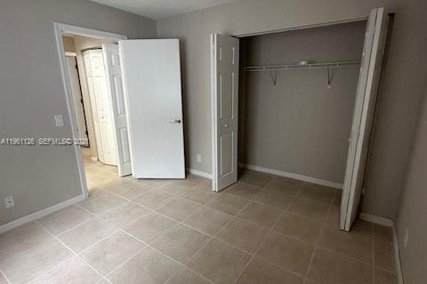 Снять в аренду виллу или дом в Уэстон, Флорида 3 спальни, 131.92м2, № 2021979 - фото 15