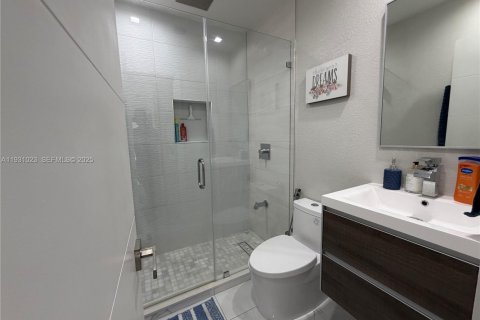 Купить виллу или дом в Хайалиа, Флорида 3 спальни, 124.77м2, № 1989758 - фото 6