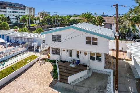 Condo in Sarasota, Florida, 2 bedrooms  № 2237131 - photo 24