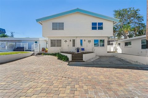 Condo in Sarasota, Florida, 2 bedrooms  № 2237131