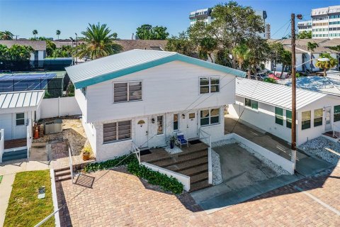 Condo in Sarasota, Florida, 2 bedrooms  № 2237131 - photo 25