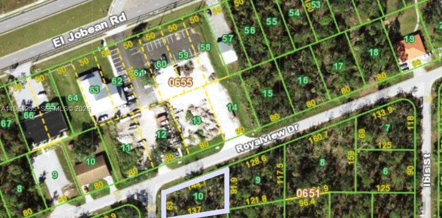 Commercial property in Port Charlotte, Florida № 2022140