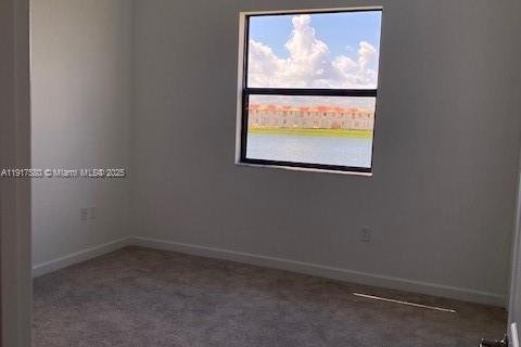 Townhouse in Miami, Florida 3 bedrooms, 147.44 sq.m. № 1972217 - photo 29