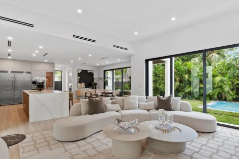 Купить виллу или дом в Майами, Флорида 5 спален, № 1956180 - фото 16