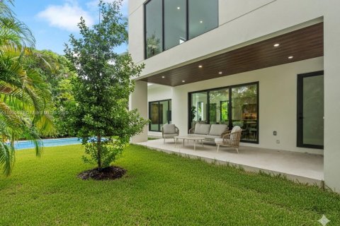 House in Miami, Florida 5 bedrooms № 1956180 - photo 10