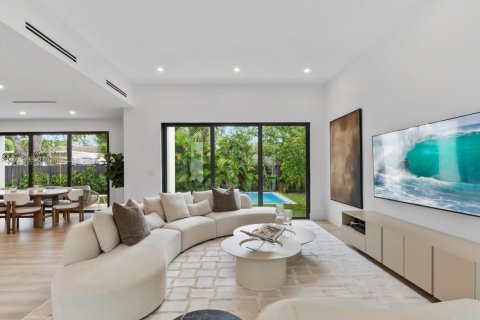 Купить виллу или дом в Майами, Флорида 5 спален, № 1956180 - фото 14