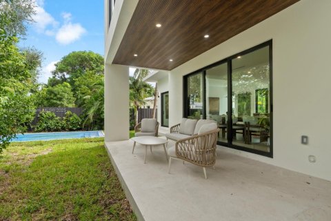 Купить виллу или дом в Майами, Флорида 5 спален, № 1956180 - фото 9
