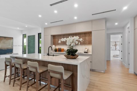 Купить виллу или дом в Майами, Флорида 5 спален, № 1956180 - фото 24