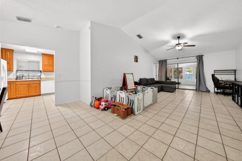 Купить виллу или дом в Орландо, Флорида 6 комнат, 117.43м2, № 2099454 - фото 16