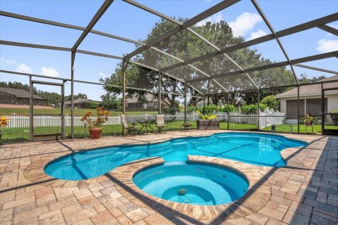 Villa ou maison à vendre à Eustis, Floride: 3 chambres, 176.05 m2 № 1908200 - photo 24