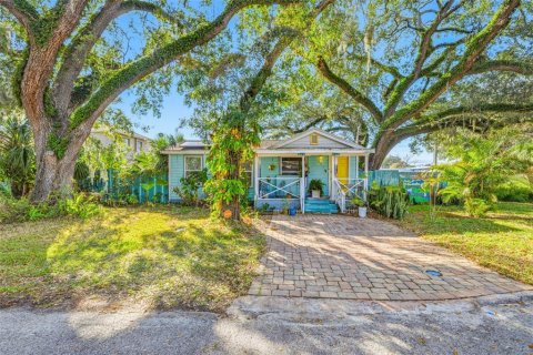Villa ou maison à Tampa, Floride 2 chambres, 73.58 m2 № 2107053