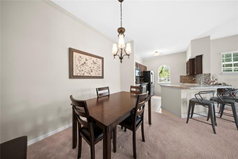Condo in Celebration, Florida, 2 bedrooms  № 2230146 - photo 17
