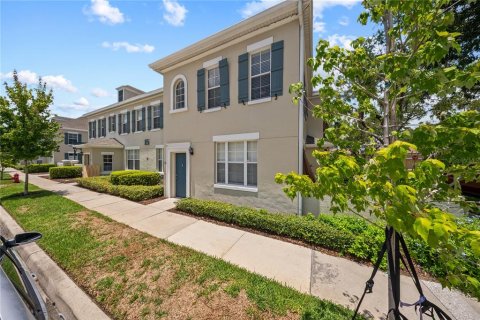 Condo in Celebration, Florida, 2 bedrooms  № 2230146 - photo 3