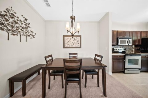 Condo in Celebration, Florida, 2 bedrooms  № 2230146 - photo 16