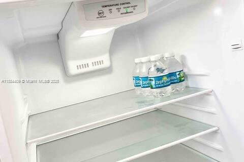 Снять в аренду коммерческую недвижимость в Майами, Флорида 46.45м2, № 1937249 - фото 15