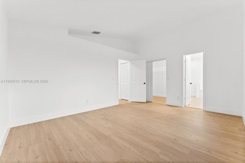 Купить виллу или дом в Коконат Крик, Флорида 4 спальни, 188.22м2, № 1995146 - фото 20