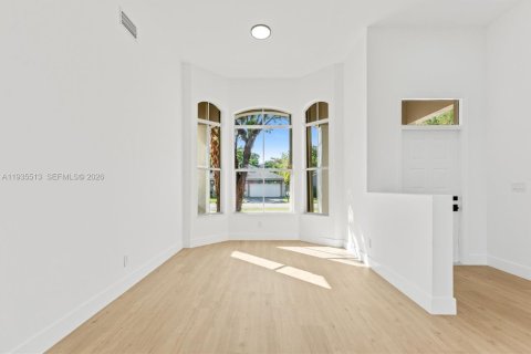 Купить виллу или дом в Коконат Крик, Флорида 4 спальни, 188.22м2, № 1995146 - фото 6