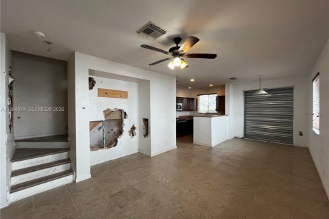 Купить таунхаус в Ривьера-Бич, Флорида 5 комнат, 111.39м2, № 2026452 - фото 11