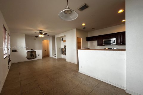 Купить таунхаус в Ривьера-Бич, Флорида 5 комнат, 111.39м2, № 2026452 - фото 14