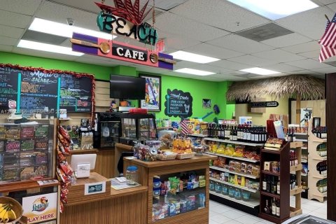 Снять в аренду кондоминиум в Халландейл-Бич, Флорида 2 спальни, 115.94м2, № 2066448 - фото 23