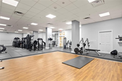 Снять в аренду кондоминиум в Халландейл-Бич, Флорида 2 спальни, 115.94м2, № 2066448 - фото 21