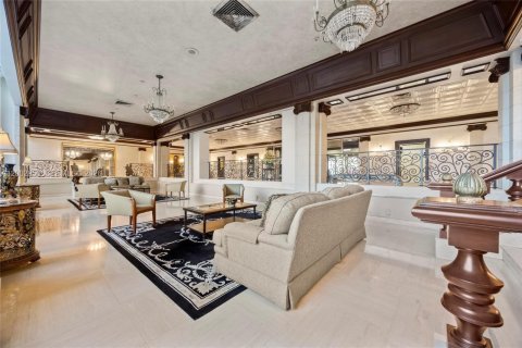 Снять в аренду кондоминиум в Халландейл-Бич, Флорида 2 спальни, 115.94м2, № 2066448 - фото 25