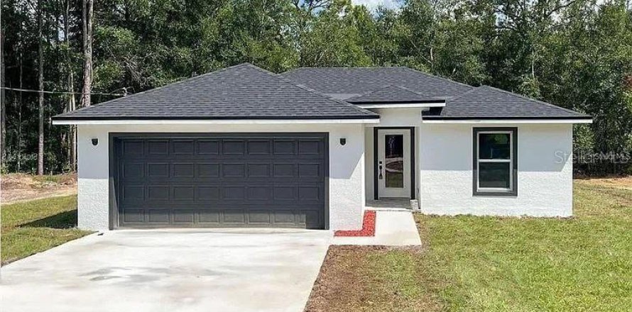 Villa ou maison à DeLand, Floride 3 chambres, 117.99 m2 № 2421642