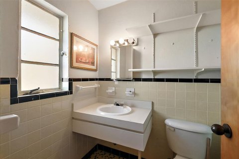 Propiedad comercial en alquiler en Leesburg, Florida, 187.01 m2 № 1581924 - foto 21