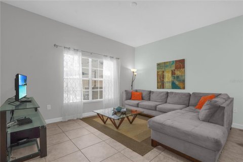 Adosado en alquiler en Kissimmee, Florida, 4 dormitorios, 176.7 m2 № 2119155 - foto 4